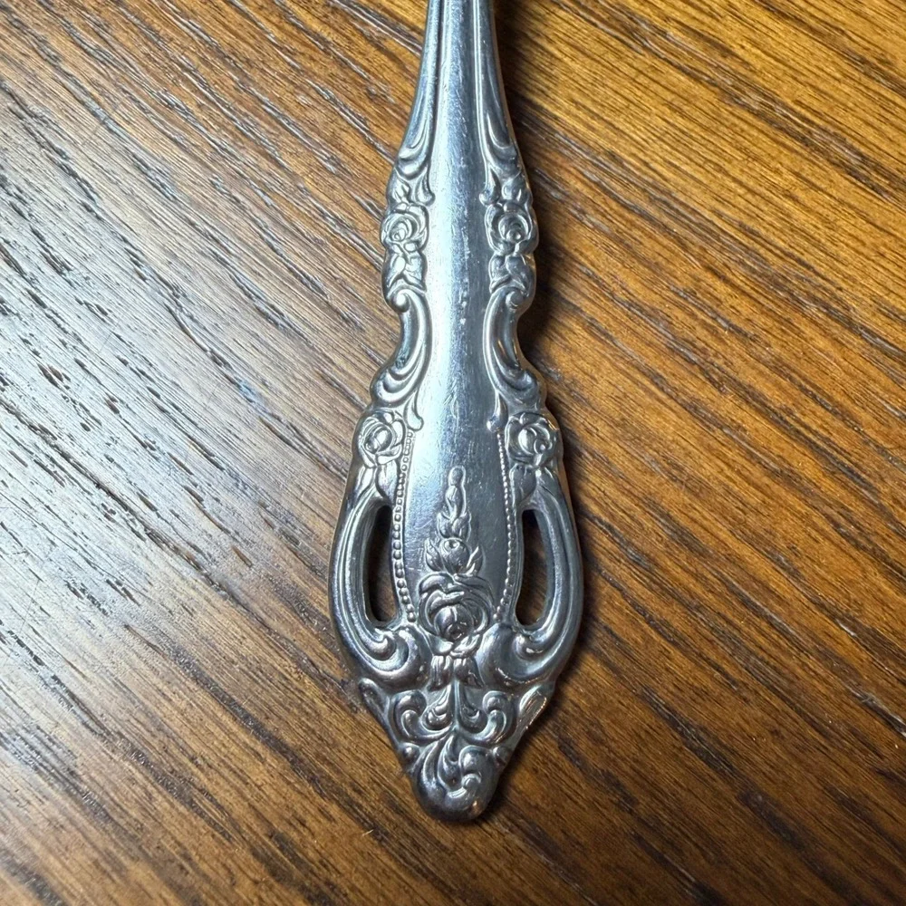 Brahms by Oneida Community Teaspoons Set of 5 Floral Replacement Flatware